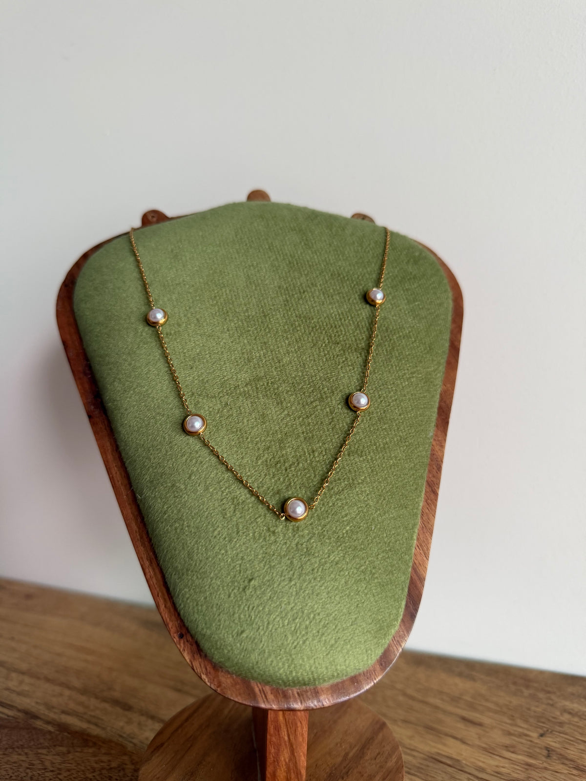 Pearl Dots Necklace