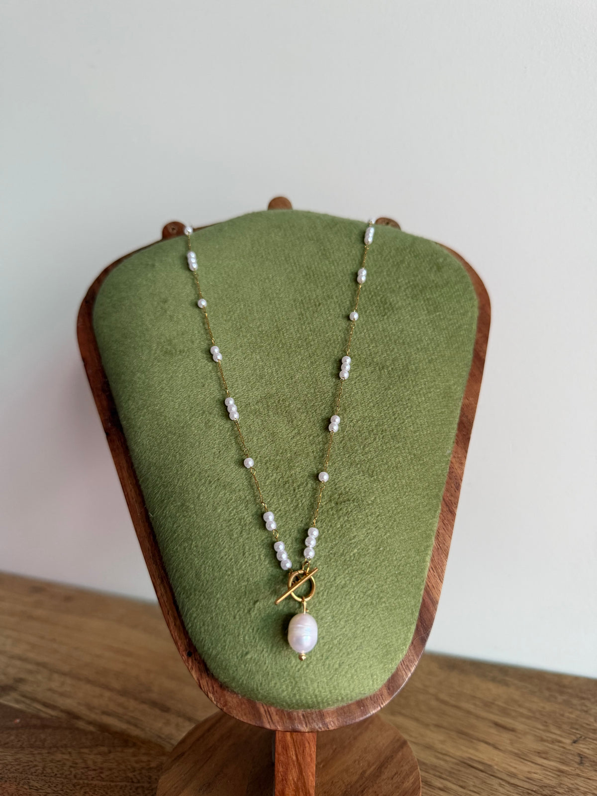 Opal Pearl Charm Collectable Necklace