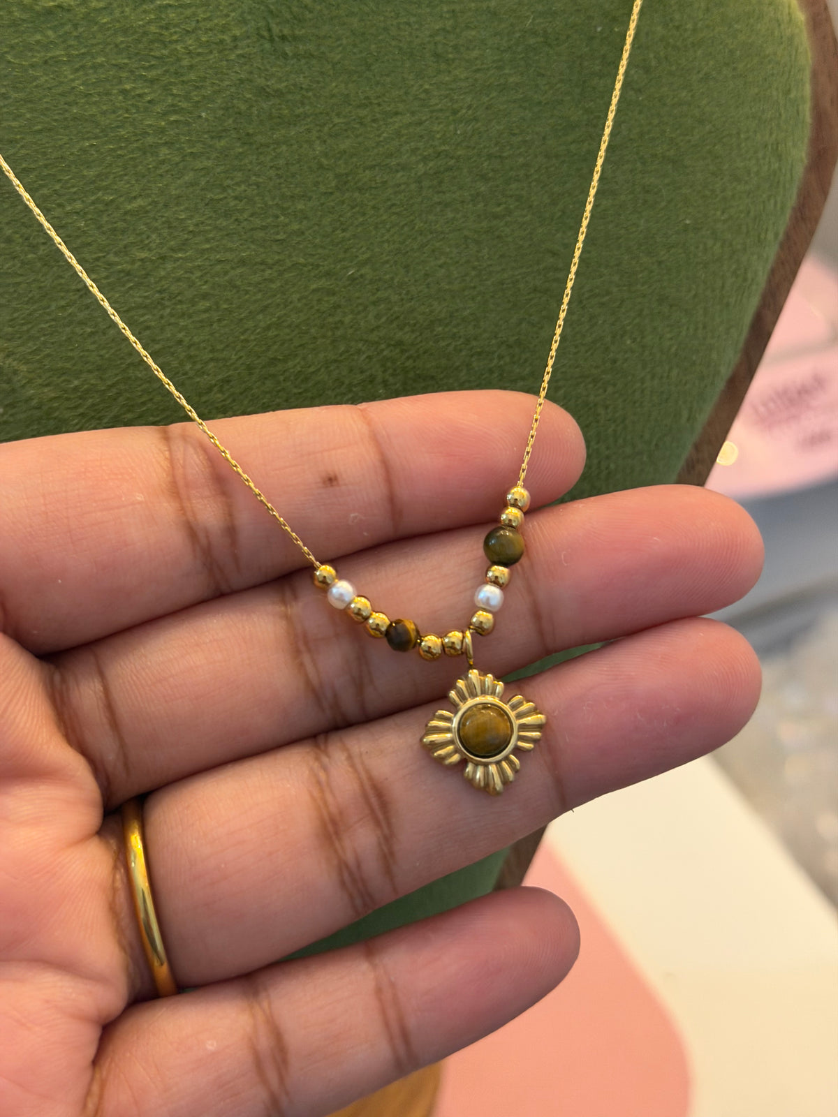 Wild Child Neckpiece