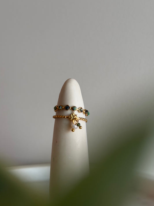 Green gemstone ring