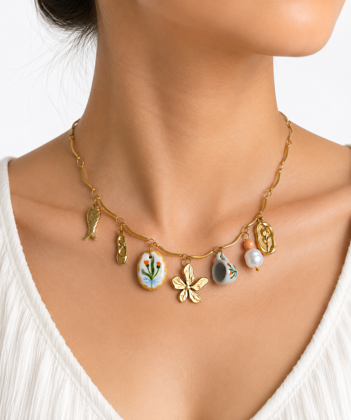 Meadow Charm Collectable Neckpiece