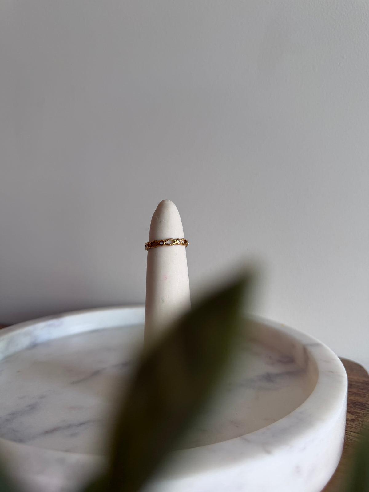 Golden Vine Stoned Adjustable Ring